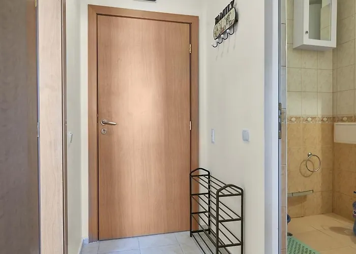 Apartamento Charming 1-bedroom In Ravda By Flat Mаnаger