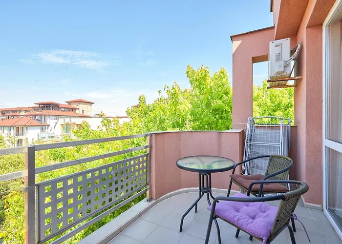 Charming 1-bedroom In Ravda By Flat Mаnаger Misivri